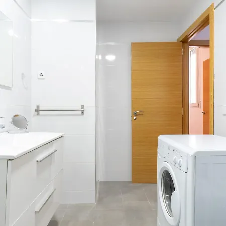 Limehome Madrid San Lorenzo Exterior photo