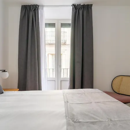 Limehome Madrid San Lorenzo Room photo