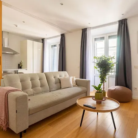 Limehome Madrid San Lorenzo Room photo
