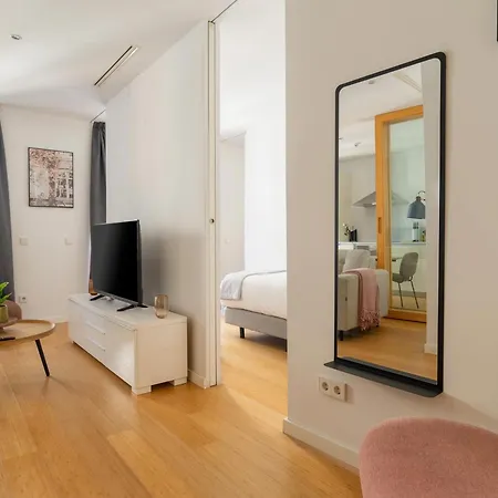 Limehome Madrid San Lorenzo Room photo